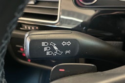 Musta Volkswagen TOUAREG 2013 kuva 16.