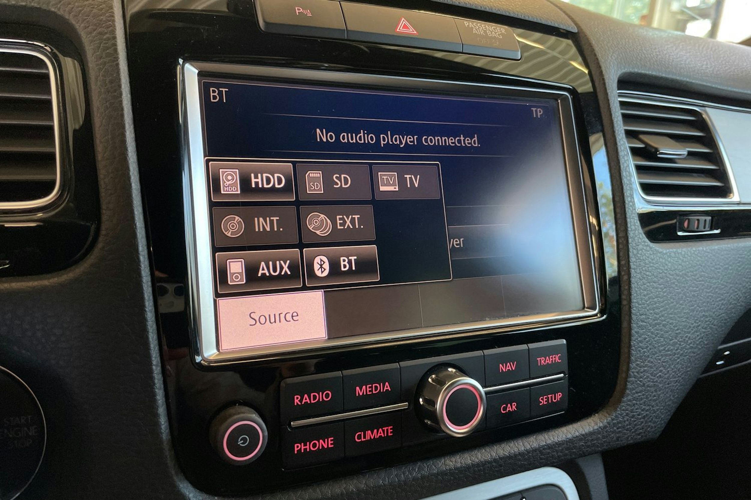 Musta Volkswagen TOUAREG 2013 kuva 27.