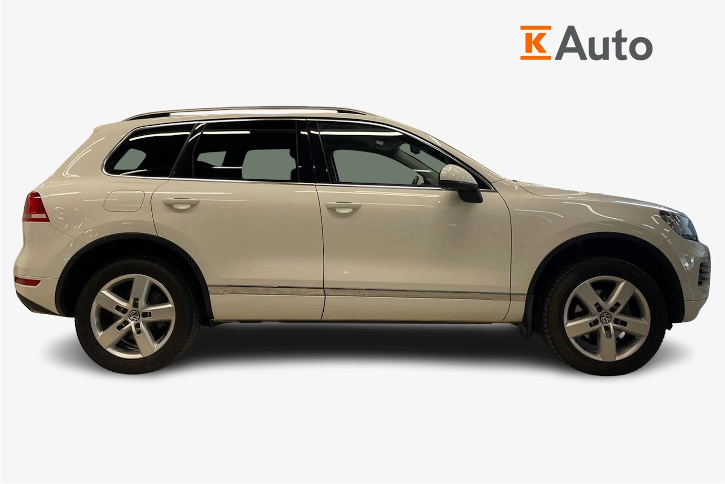 Valkoinen Volkswagen TOUAREG 2014 kuva 7.