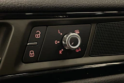 Valkoinen Volkswagen TOUAREG 2014 kuva 16.