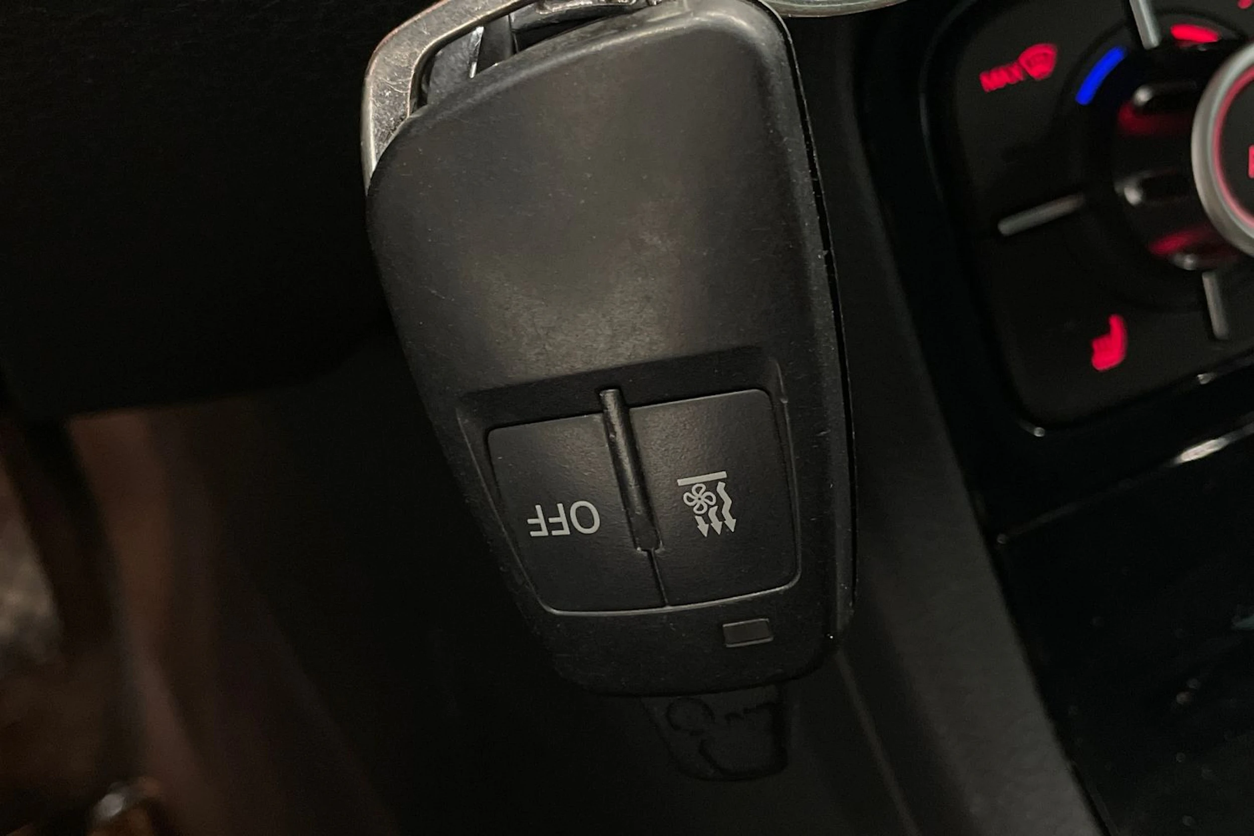 Valkoinen Volkswagen TOUAREG 2014 kuva 25.