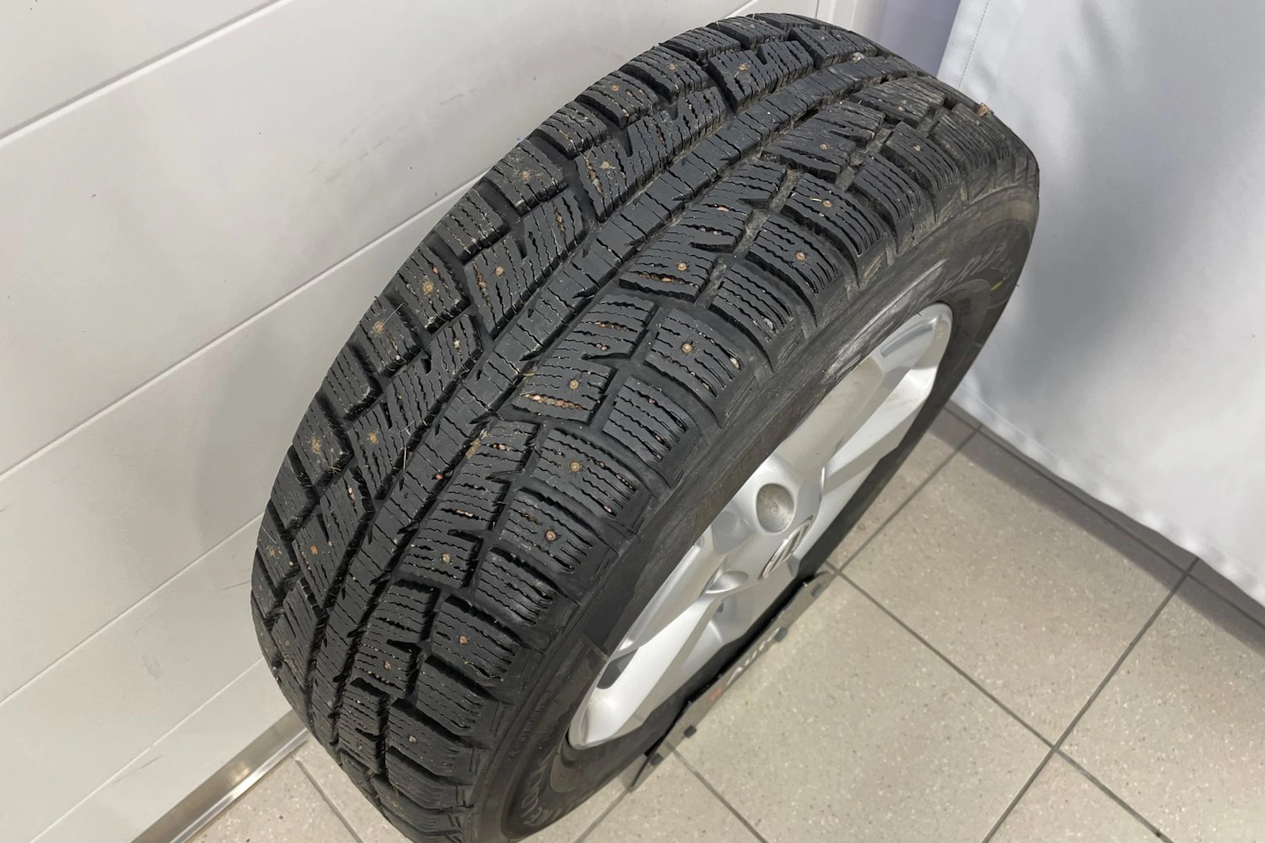 Valkoinen Volkswagen TOUAREG 2014 kuva 31.