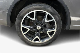 harmaa Volkswagen Touareg 2014 kuva 9.