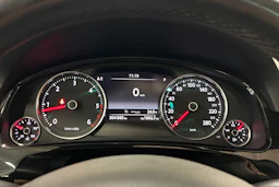 harmaa Volkswagen Touareg 2014 kuva 12.