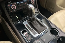 musta Volkswagen Touareg 2014 kuva 28.