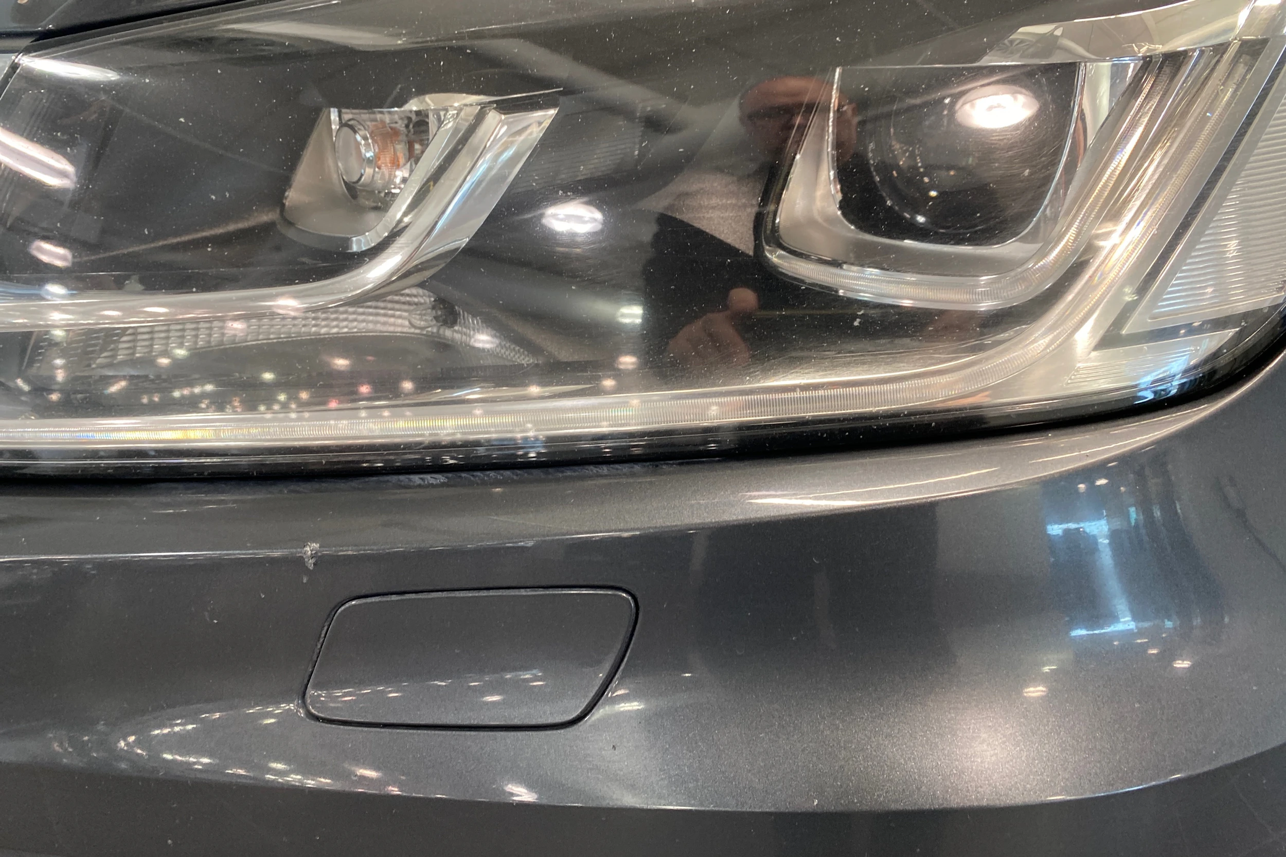 Harmaa Volkswagen TOUAREG 2015 kuva 19.