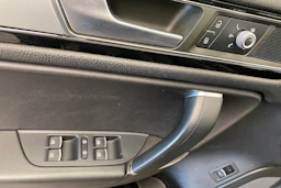 Harmaa Volkswagen TOUAREG 2015 kuva 21.