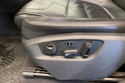 Harmaa Volkswagen TOUAREG 2015 kuva 22.