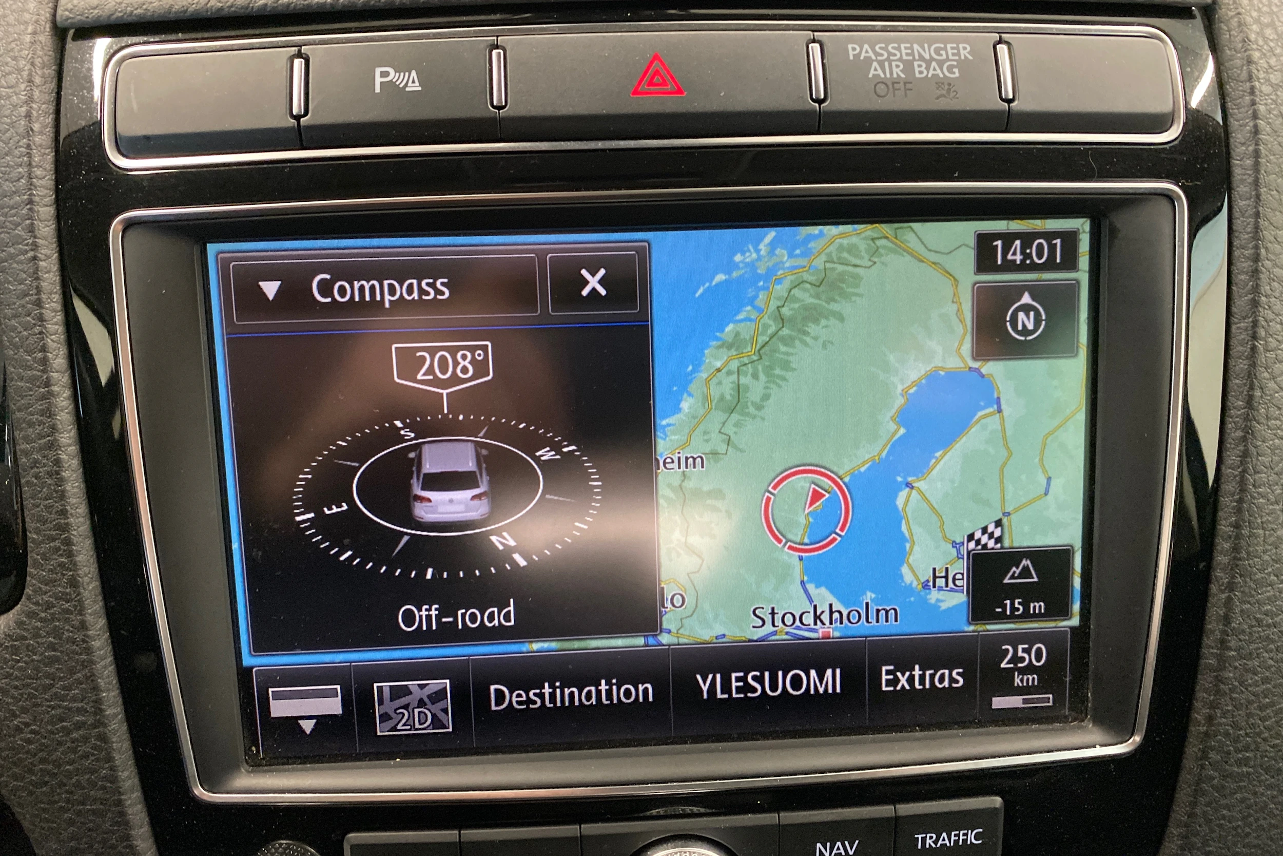 Harmaa Volkswagen TOUAREG 2015 kuva 26.