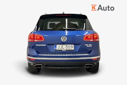sininen Volkswagen Touareg 2015 kuva 3.