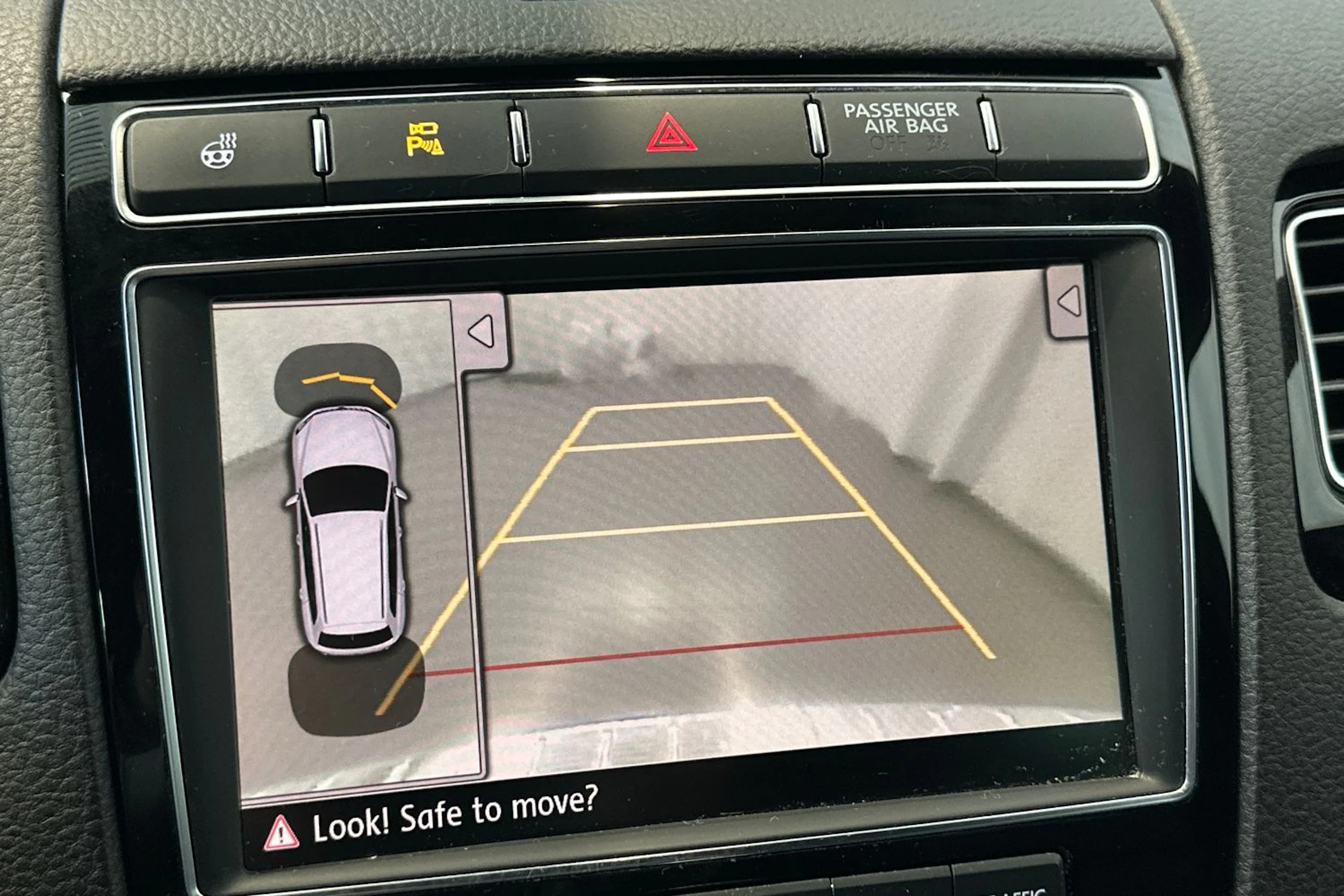 musta Volkswagen Touareg 2015 kuva 24.