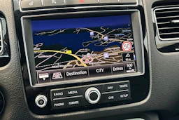 musta Volkswagen Touareg 2015 kuva 25.