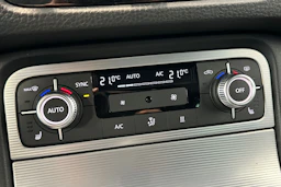 musta Volkswagen Touareg 2015 kuva 26.