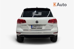 valkoinen Volkswagen Touareg 2016 kuva 3.