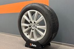 valkoinen Volkswagen Touareg 2016 kuva 13.