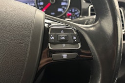 valkoinen Volkswagen Touareg 2016 kuva 19.