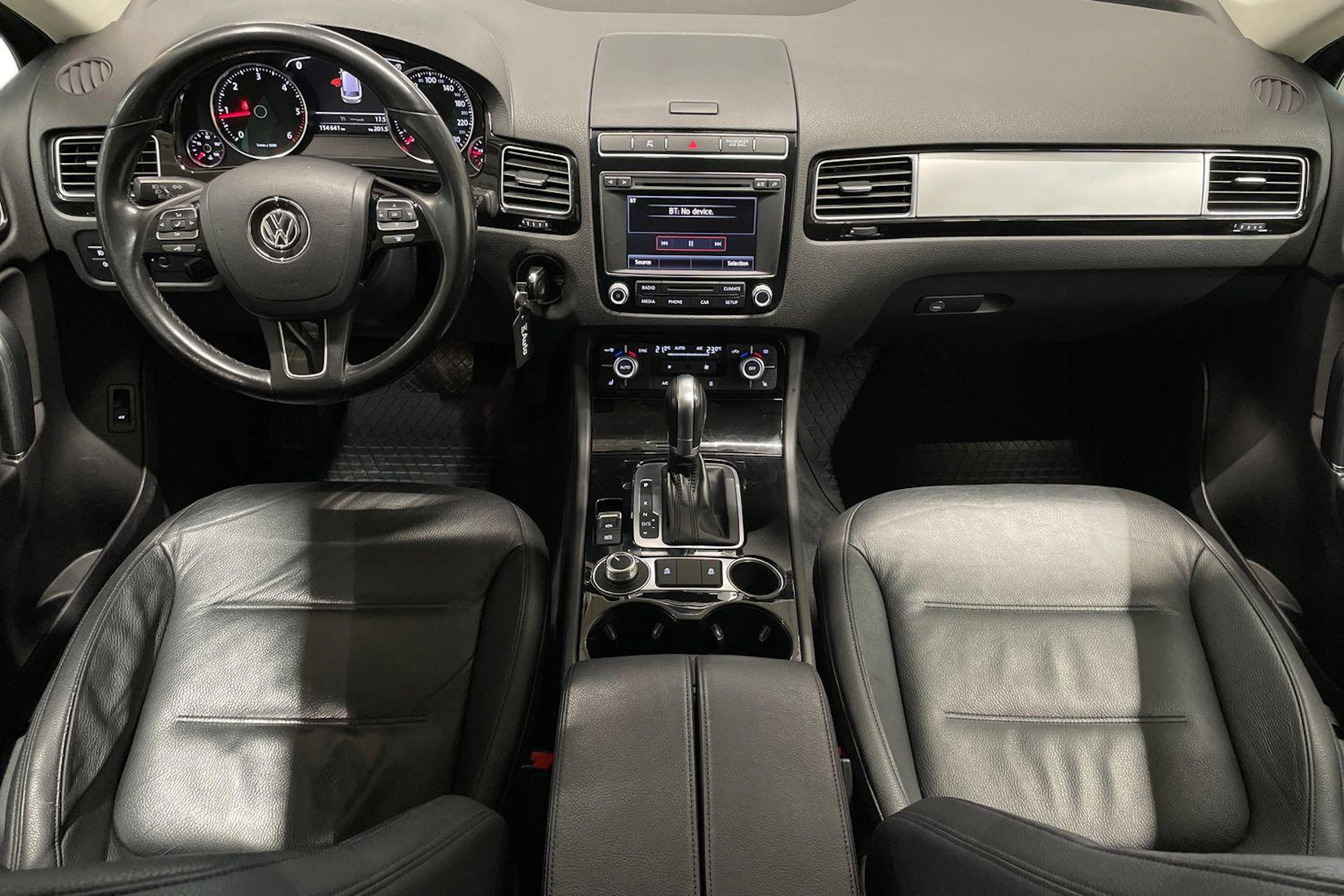 hopea Volkswagen Touareg 2017 kuva 7.