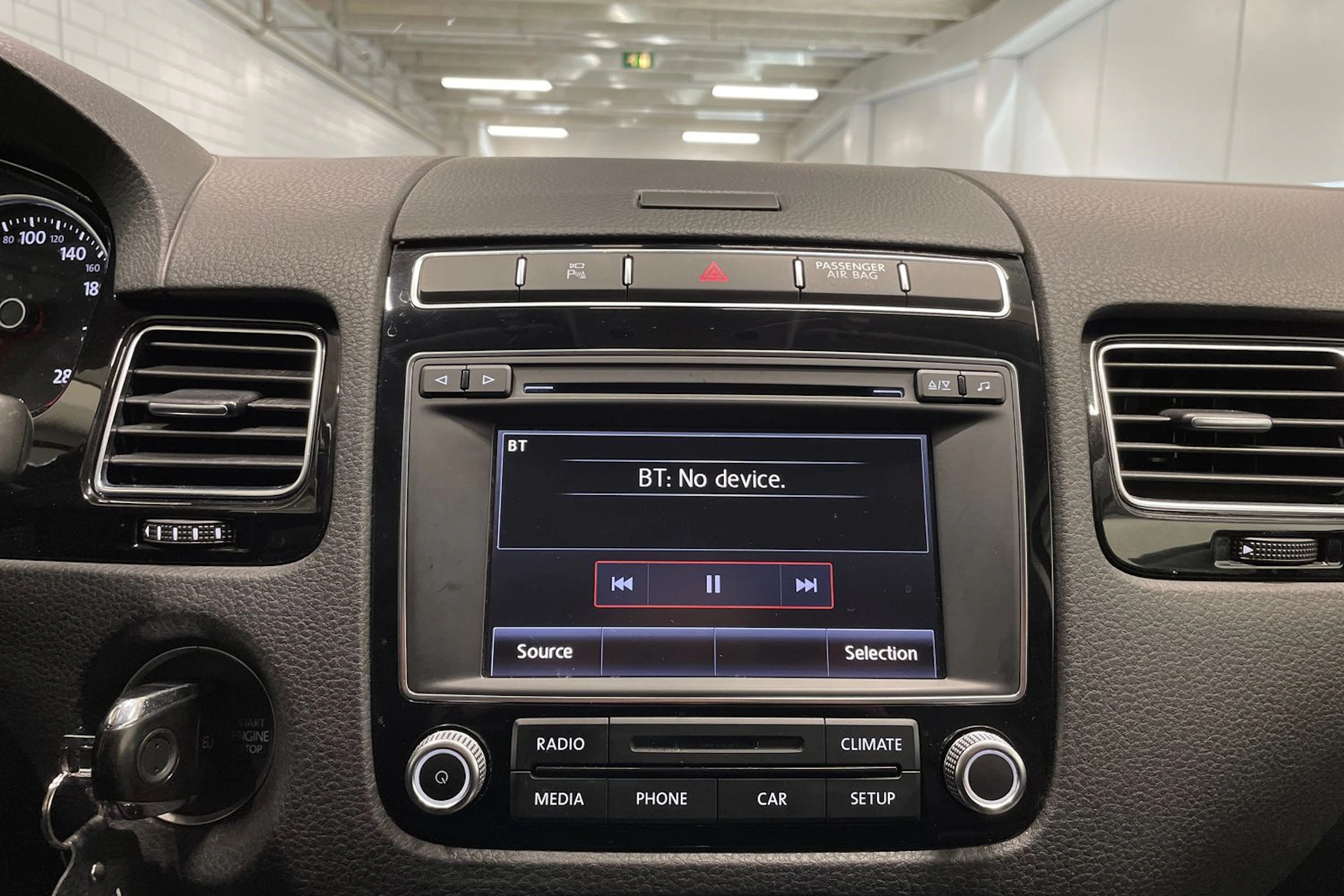 hopea Volkswagen Touareg 2017 kuva 15.
