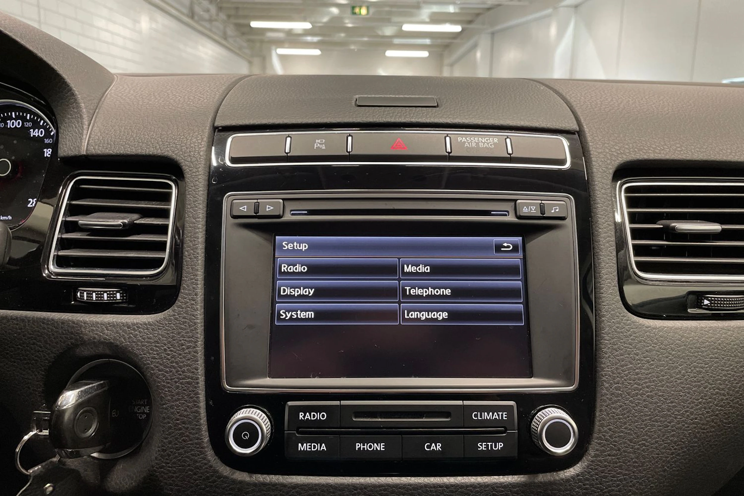 hopea Volkswagen Touareg 2017 kuva 16.