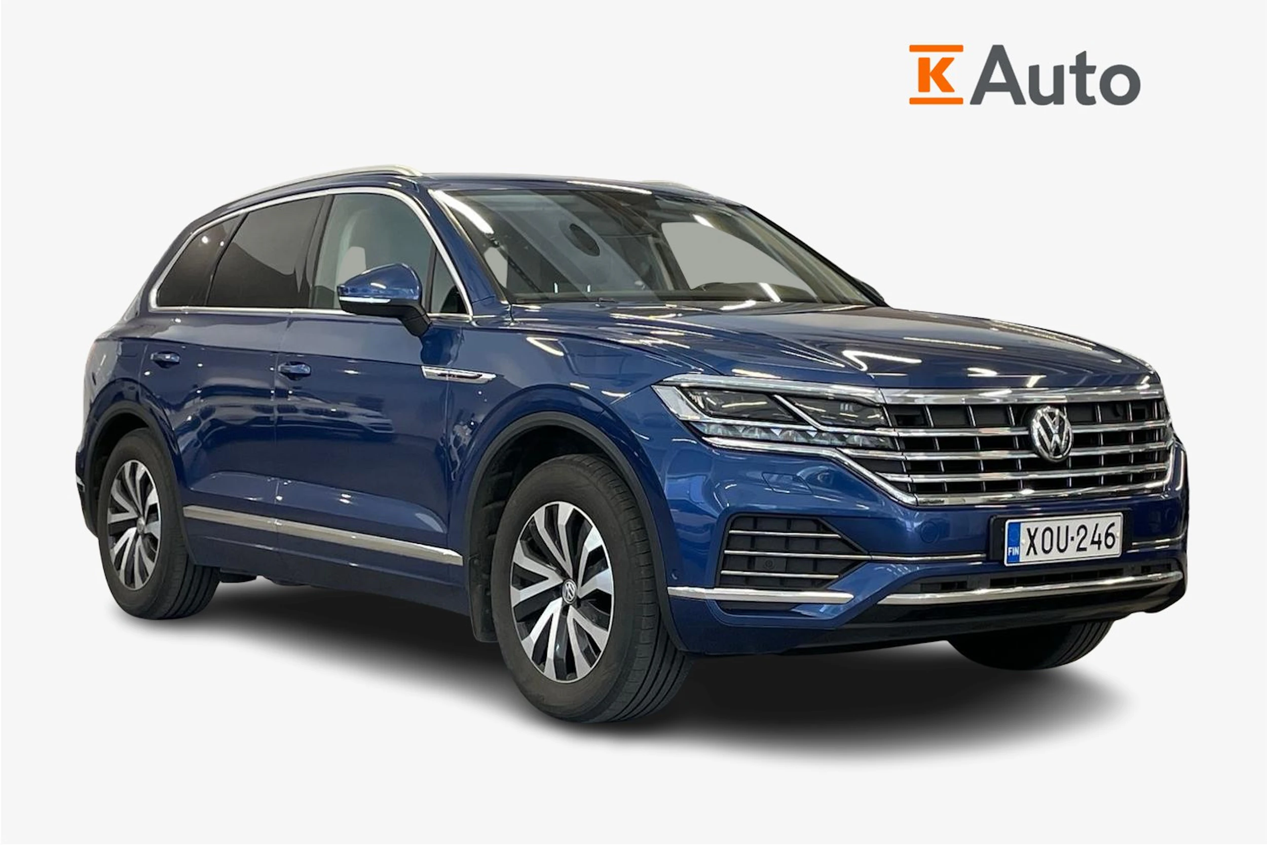 Sininen Volkswagen TOUAREG 2018 kuva 1.