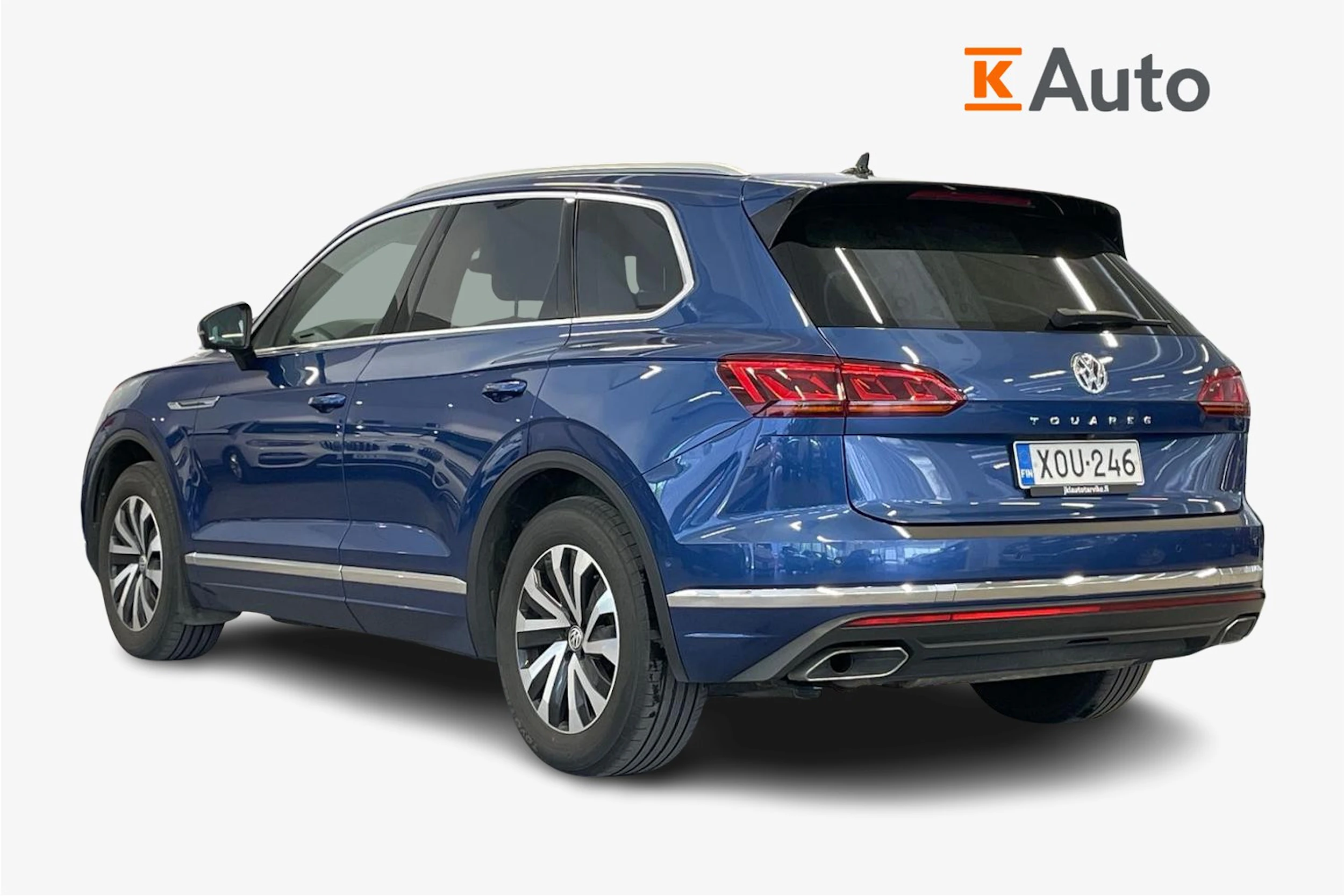 Sininen Volkswagen TOUAREG 2018 kuva 3.