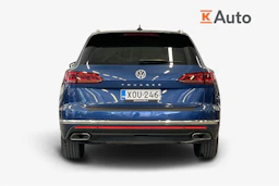 Sininen Volkswagen TOUAREG 2018 kuva 4.