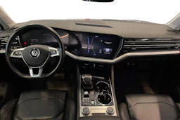Sininen Volkswagen TOUAREG 2018 kuva 9.