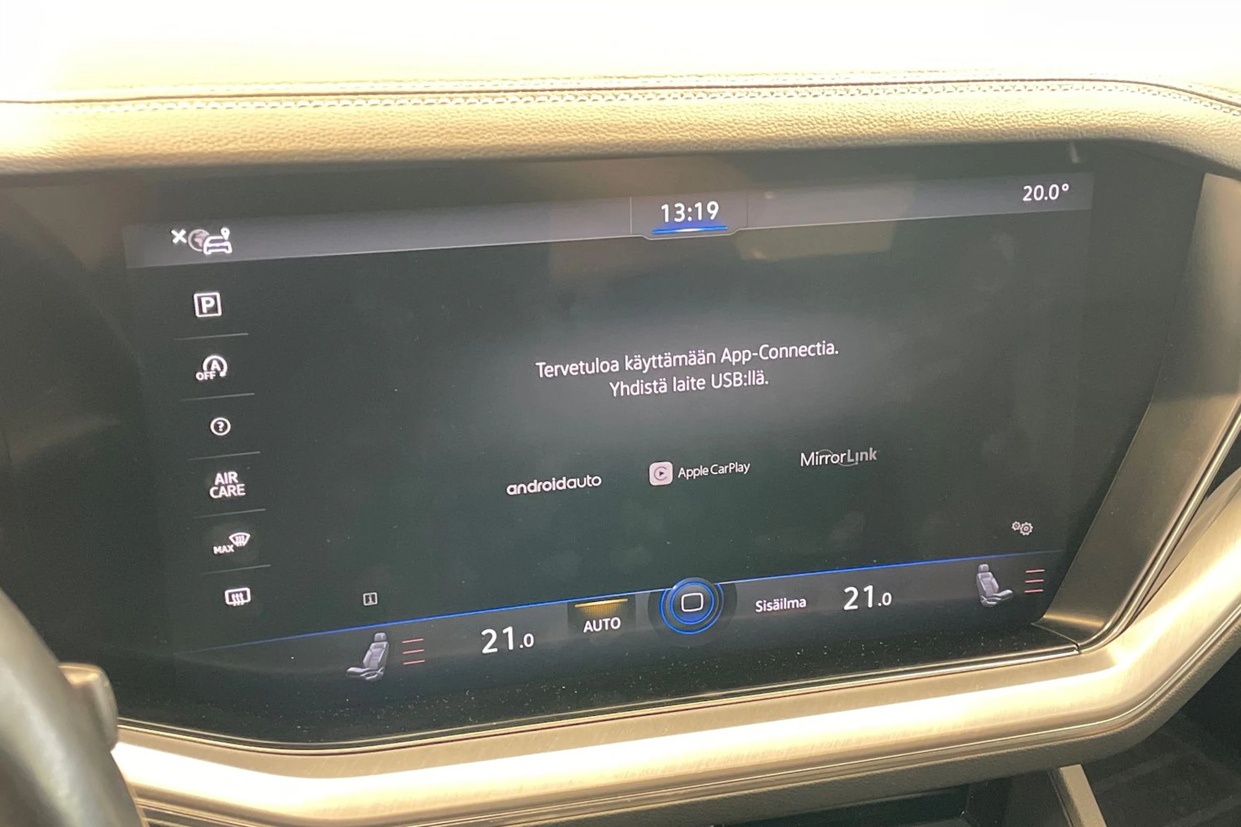 Sininen Volkswagen TOUAREG 2018 kuva 18.