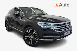 Musta Volkswagen TOUAREG 2019 kuva 1.