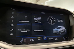 musta Volkswagen Touareg 2019 kuva 23.