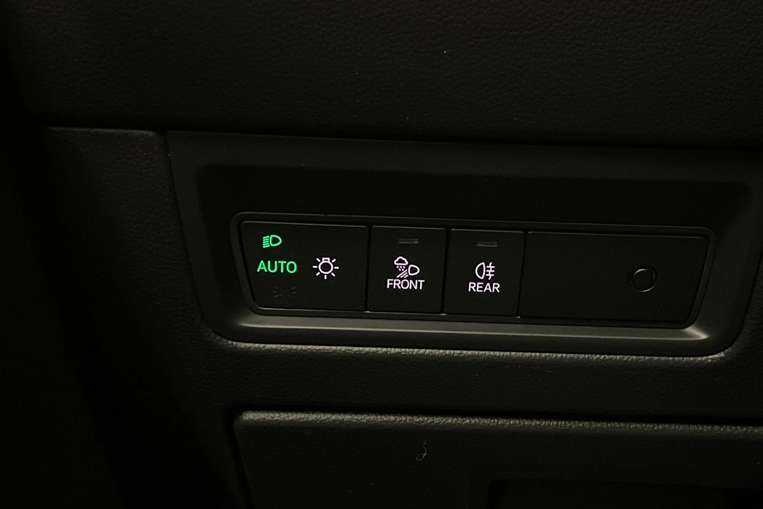 musta Volkswagen Touareg 2019 kuva 26.