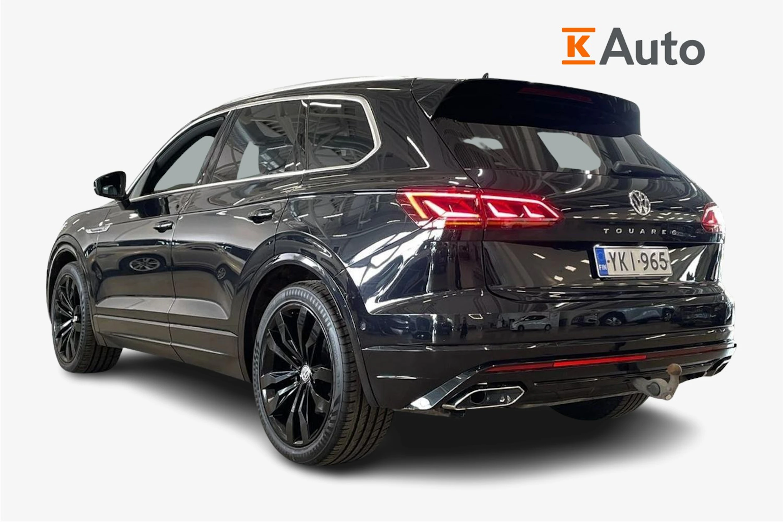 musta Volkswagen Touareg 2019 kuva 2.