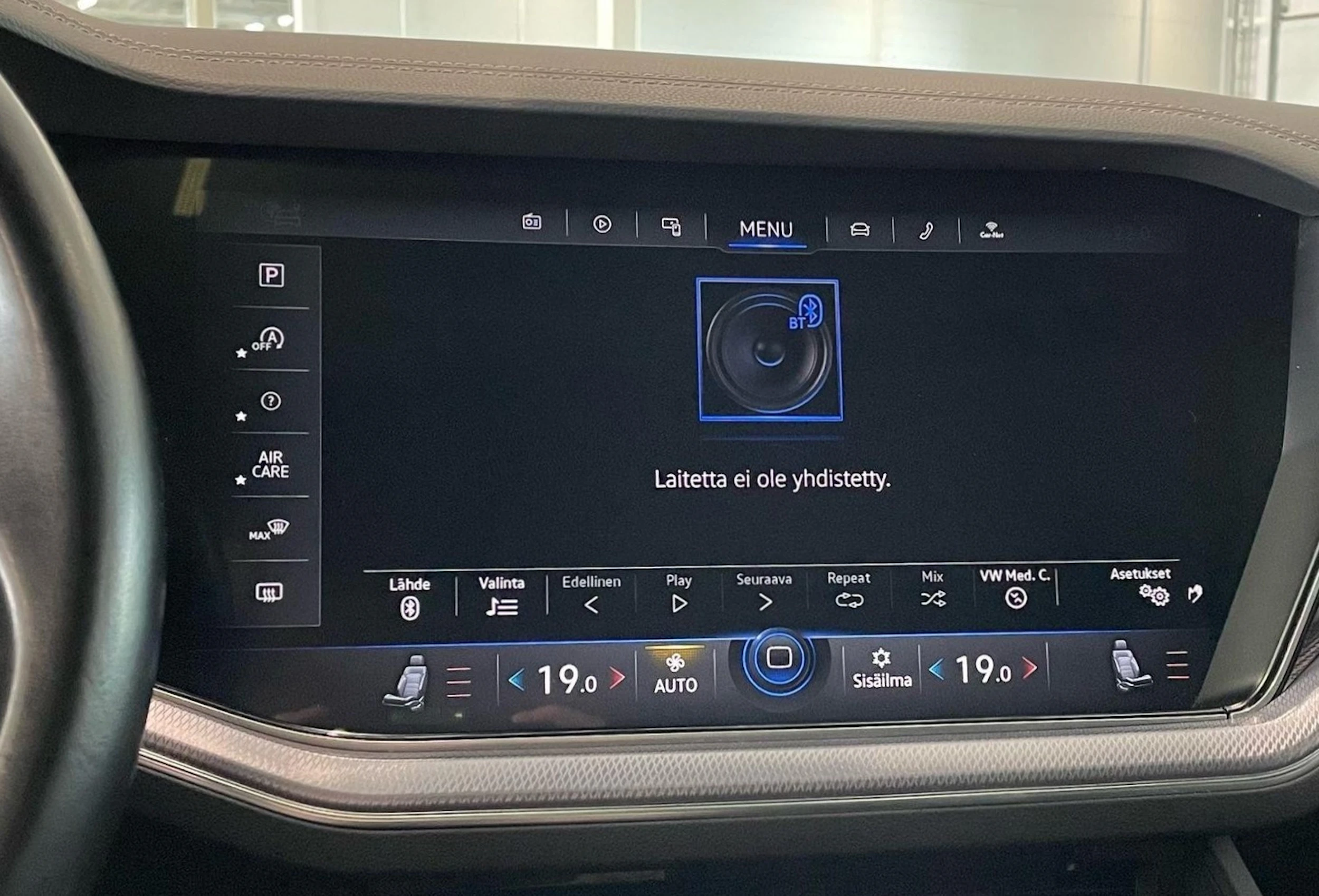 musta Volkswagen Touareg 2019 kuva 19.