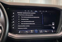 musta Volkswagen Touareg 2019 kuva 21.