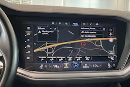 musta Volkswagen Touareg 2019 kuva 24.