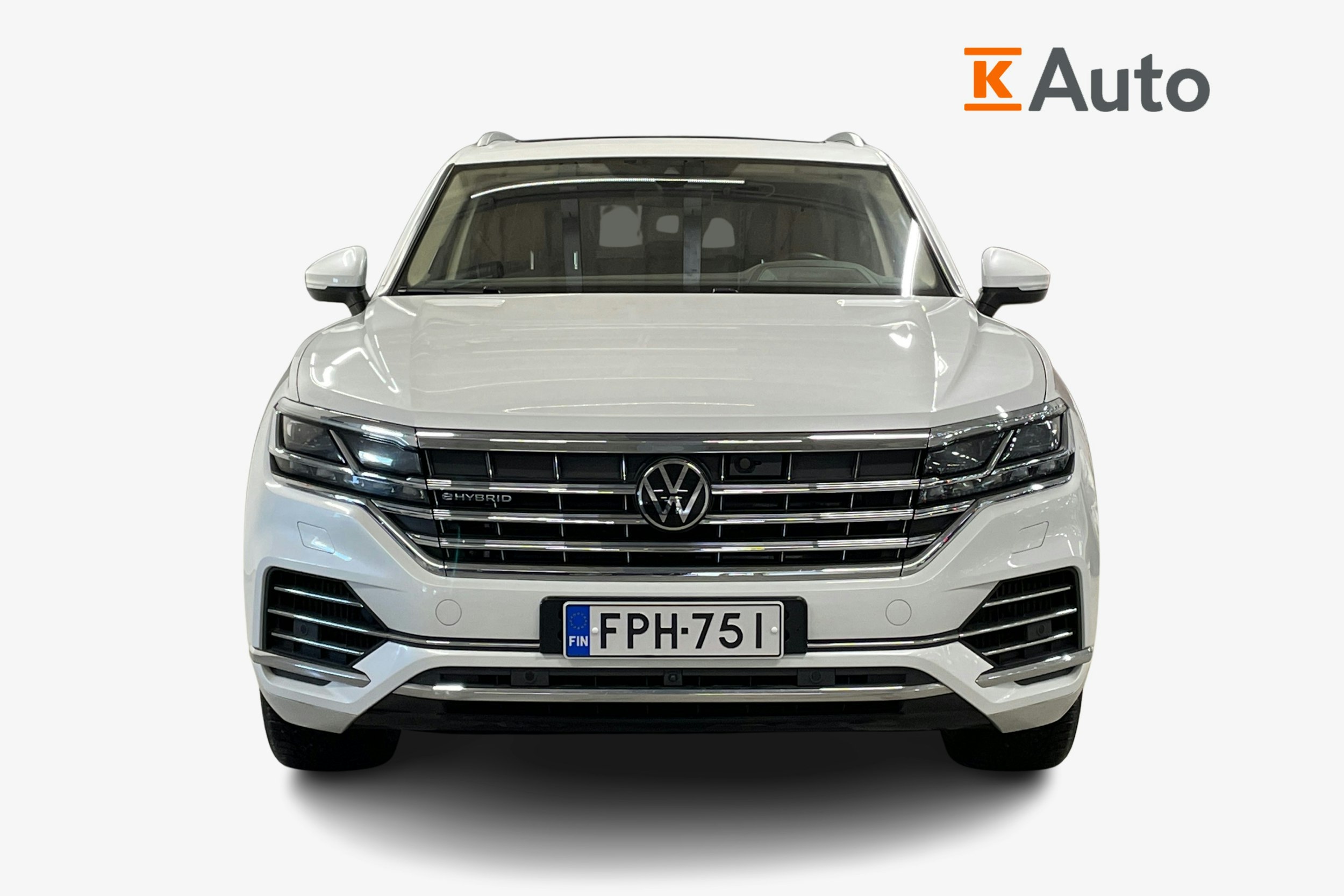 Valkoinen Volkswagen TOUAREG 2020 kuva 4.