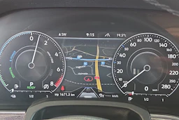 musta Volkswagen Touareg 2021 kuva 11.