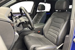 met. sininen Volkswagen Touareg 2021 kuva 7.