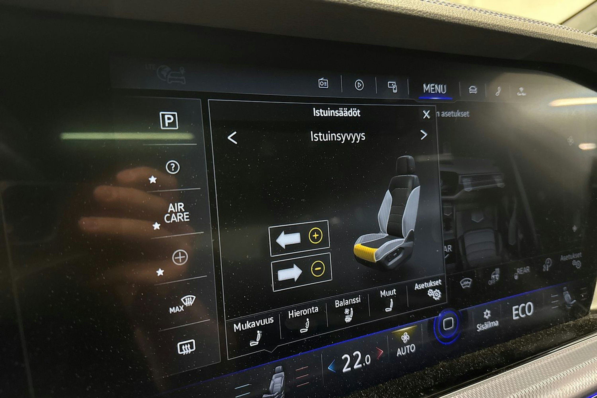 met. sininen Volkswagen Touareg 2021 kuva 23.