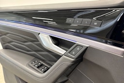 met. sininen Volkswagen Touareg 2021 kuva 25.