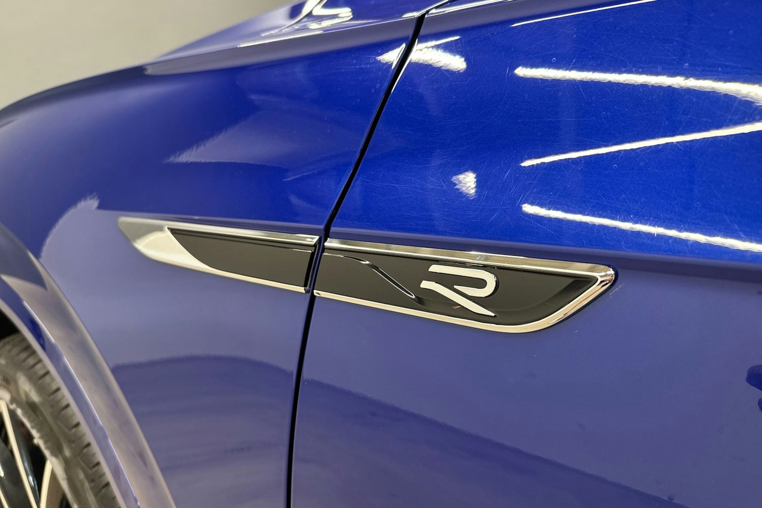 met. sininen Volkswagen Touareg 2021 kuva 30.