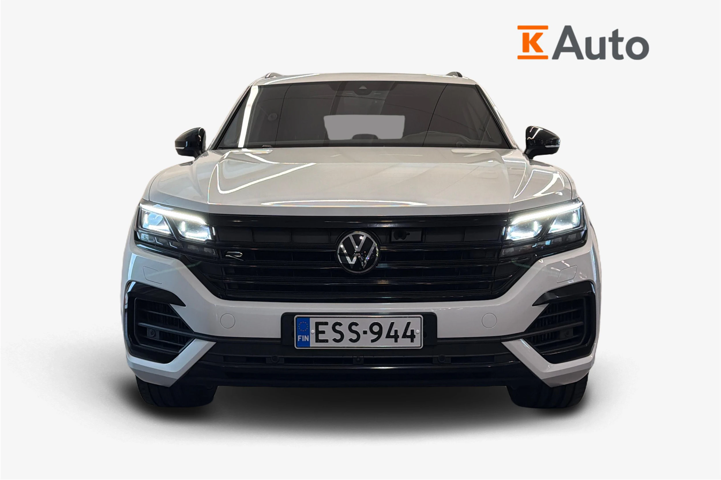 valkoinen Volkswagen Touareg 2021 kuva 4.
