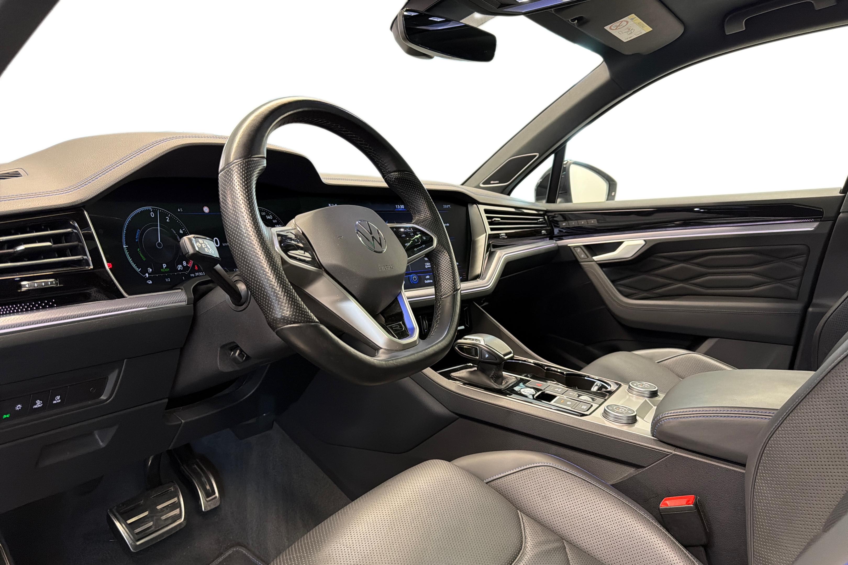 Volkswagen Touareg 2021, kuva 6/44