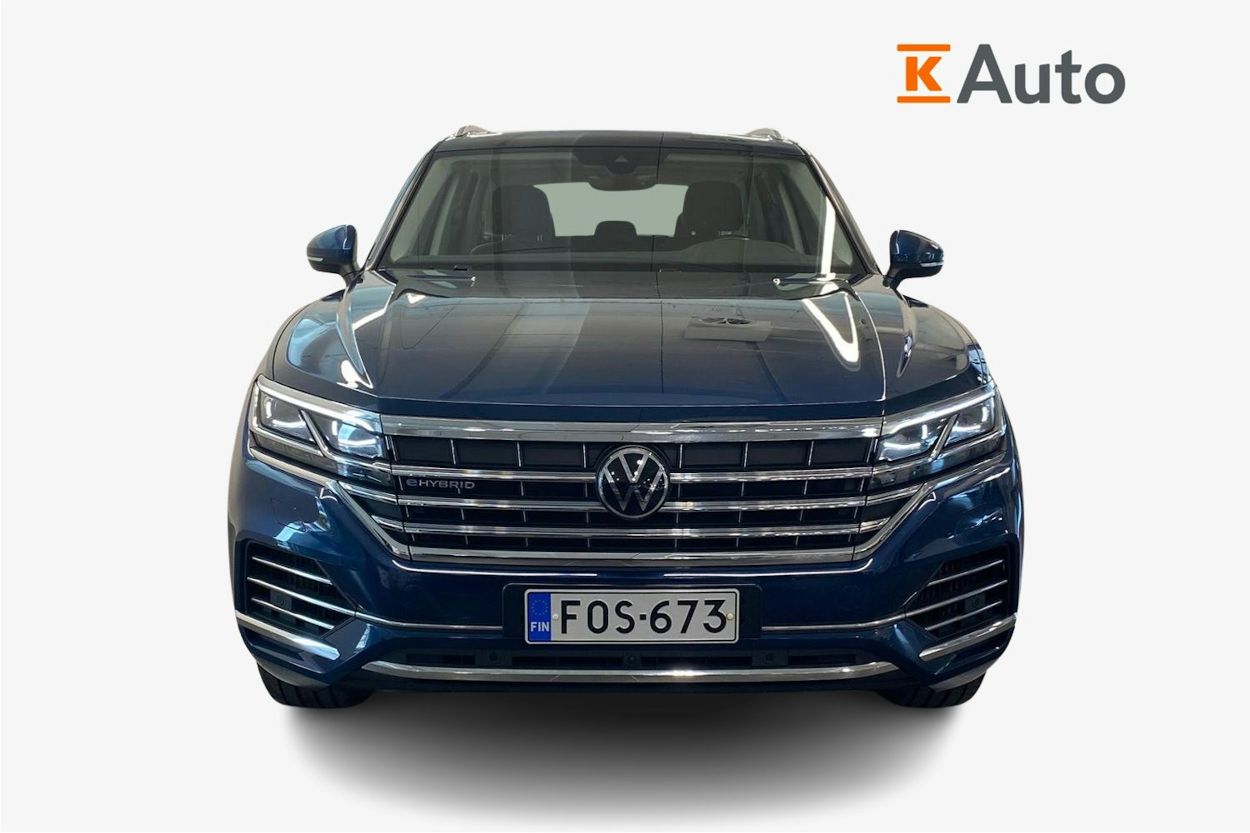 sininen Volkswagen Touareg 2021 kuva 4.