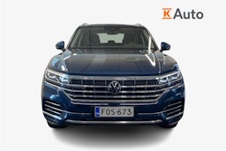 sininen Volkswagen Touareg 2021 kuva 4.
