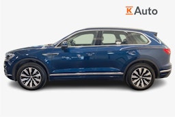 sininen Volkswagen Touareg 2021 kuva 5.