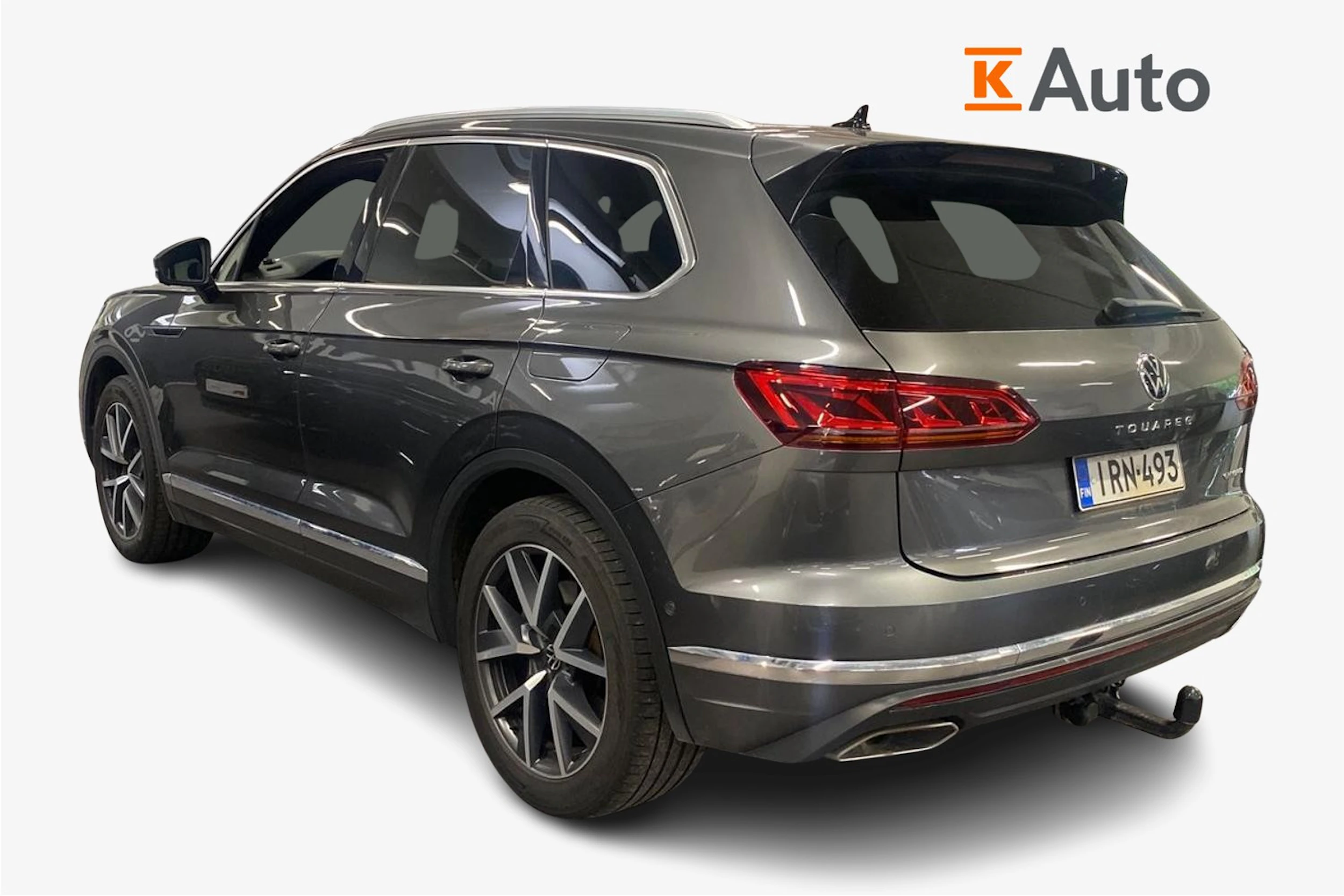 Harmaa Volkswagen TOUAREG 2021 kuva 2.