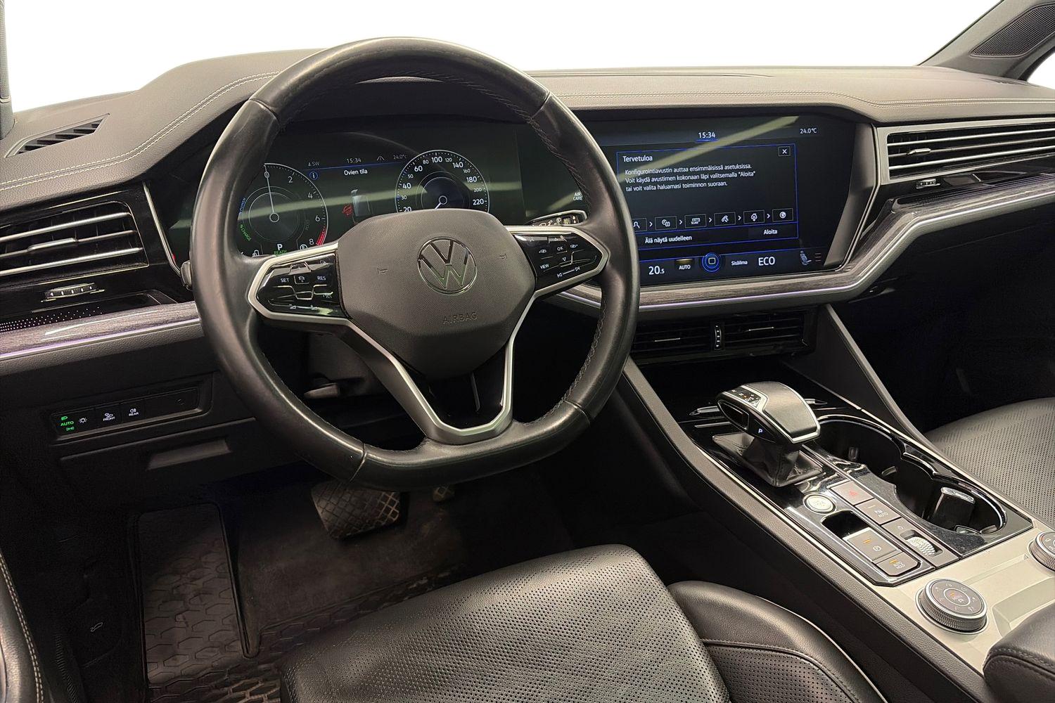 Volkswagen Touareg 2021, kuva 6/26