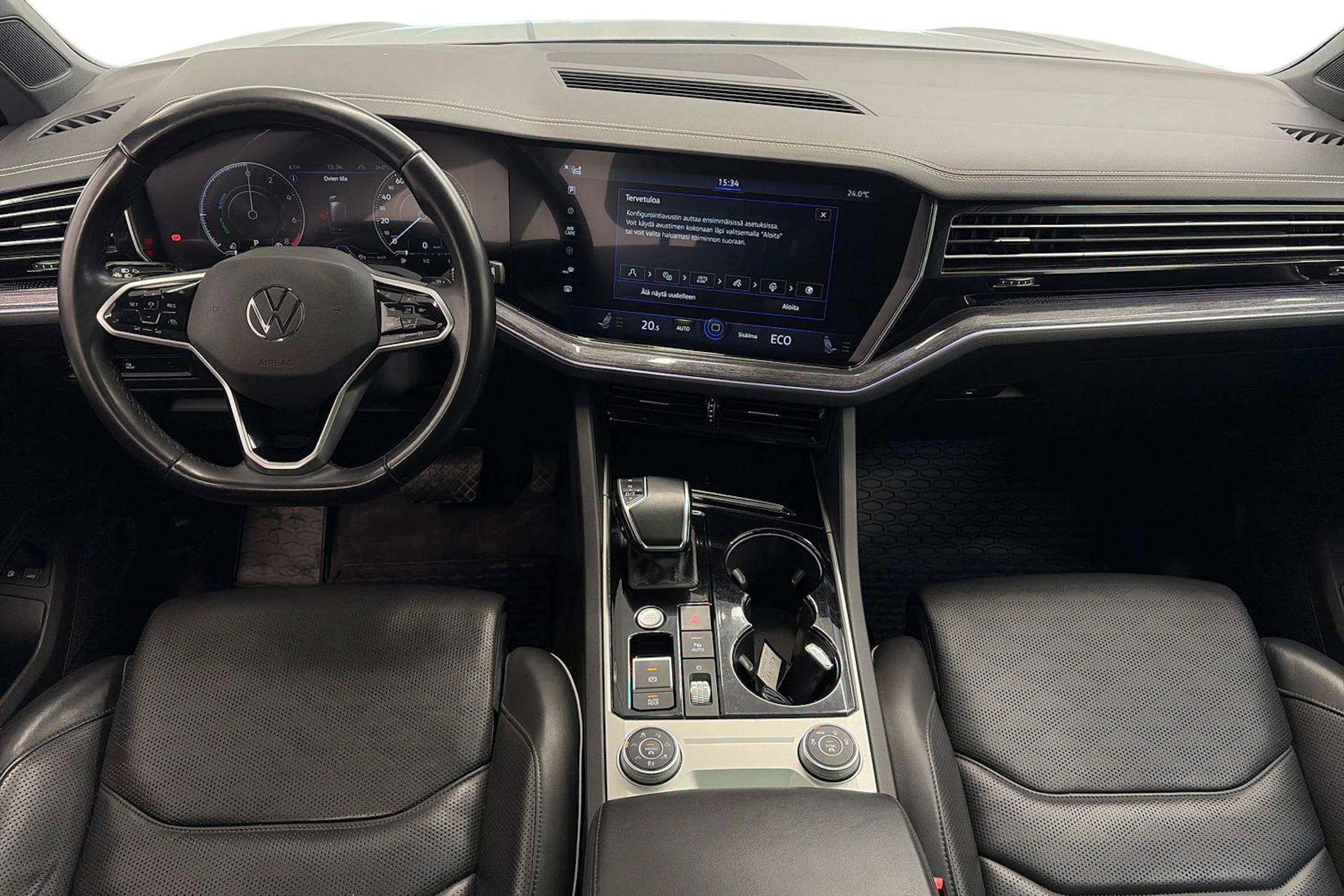 Harmaa Volkswagen TOUAREG 2021 kuva 7.