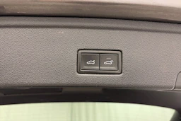 Harmaa Volkswagen TOUAREG 2021 kuva 11.